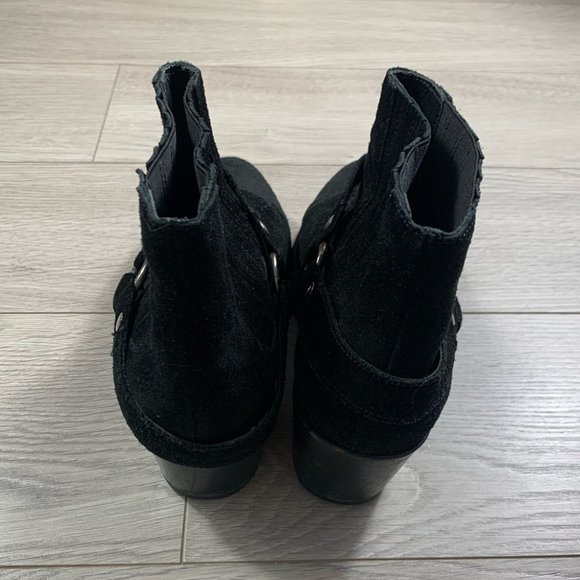 ALL SAINTS BLACK SUEDE ANKLE BOOTIES - Picture 16 of 16